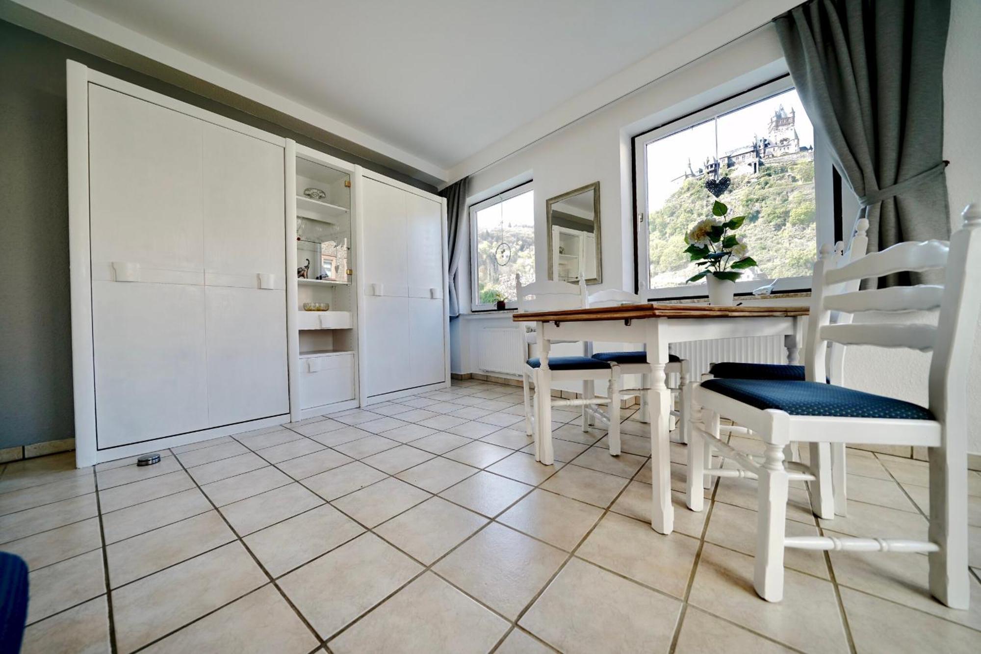 Apartments Haus Daniela Cochem Room photo